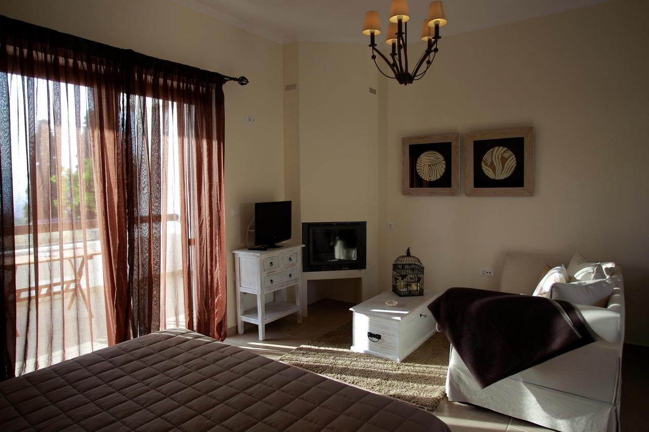 Elaion Mini Suites Nafplio Bagian luar foto