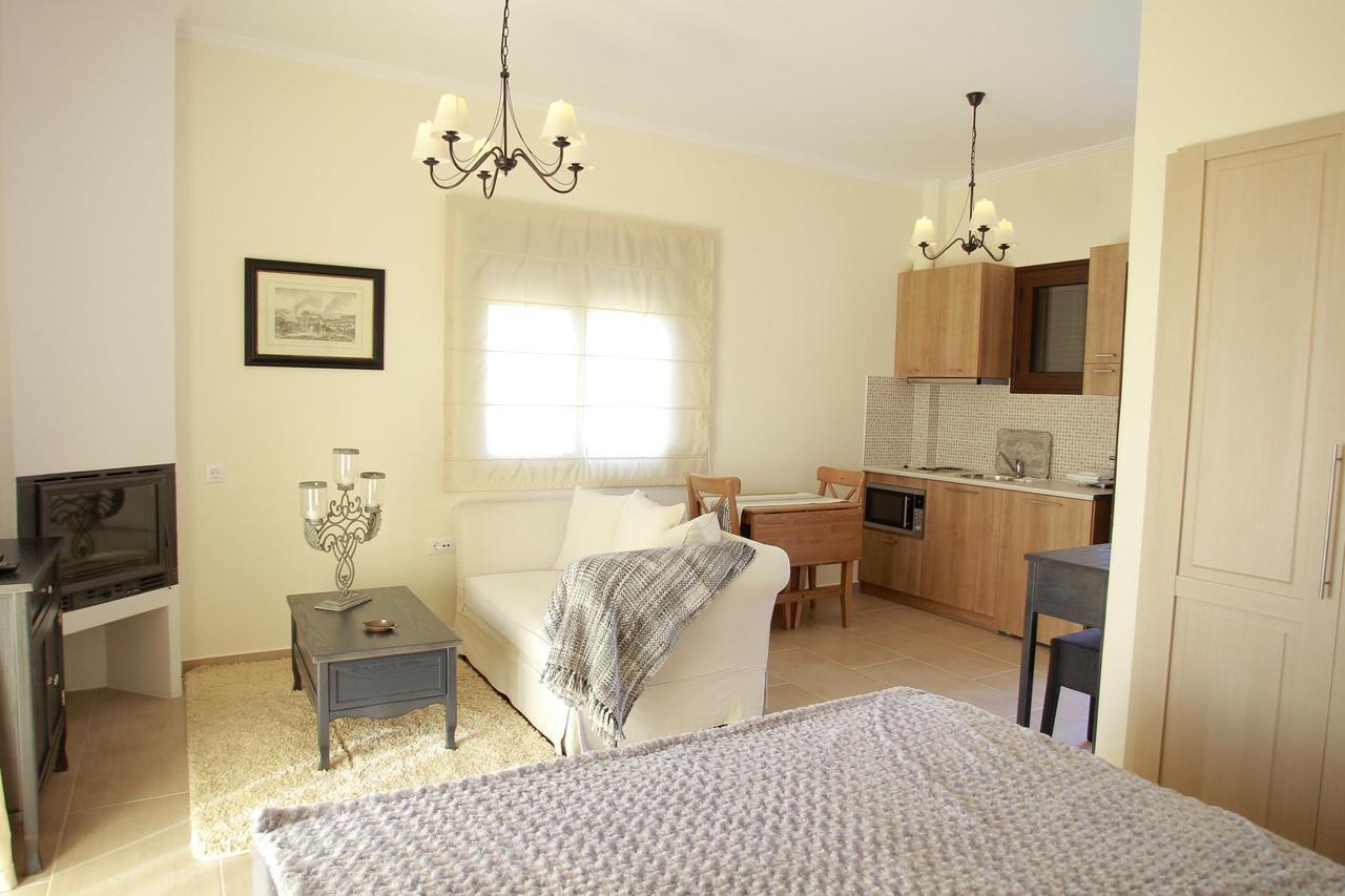 Elaion Mini Suites Nafplio Bagian luar foto